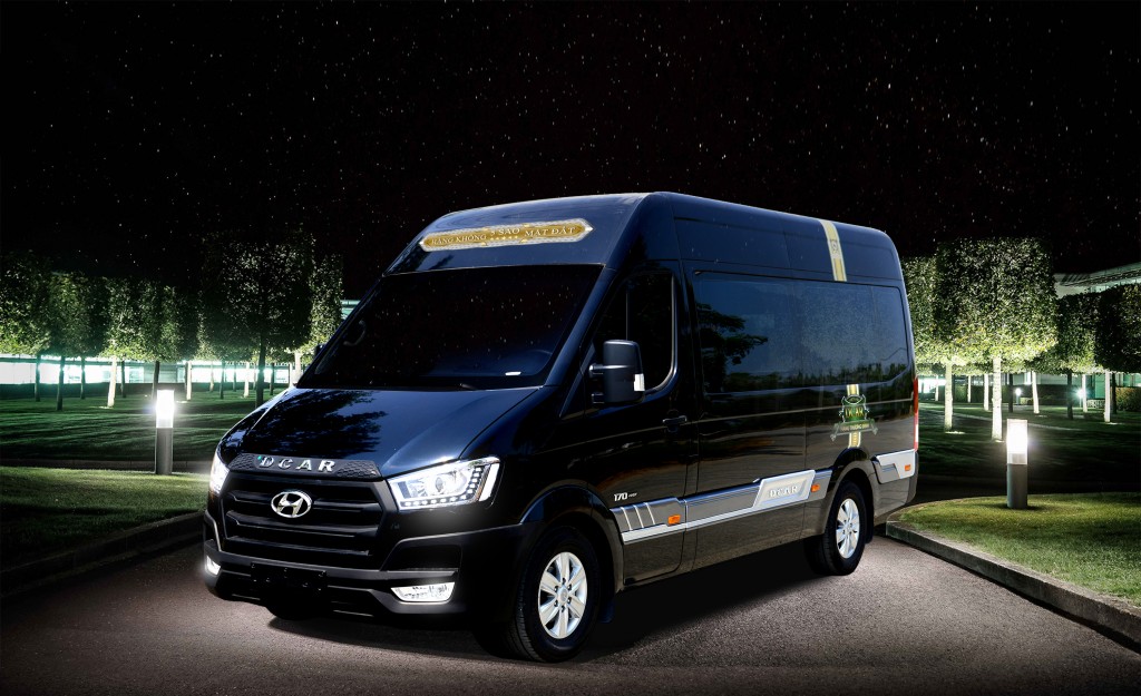 Asia Limousine - Đơn vị cho thuê xe Solati Limousine 10 chỗ Hà Nội đi Hà Giang 2023