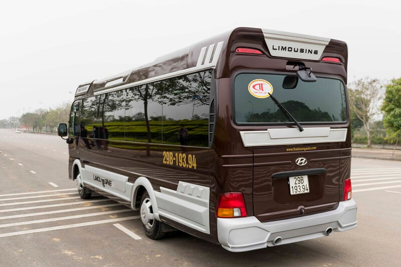 Kinh nghiệm thuê xe Limousine 9-10-11-12-15-16-18 chỗ giá tốt 2023