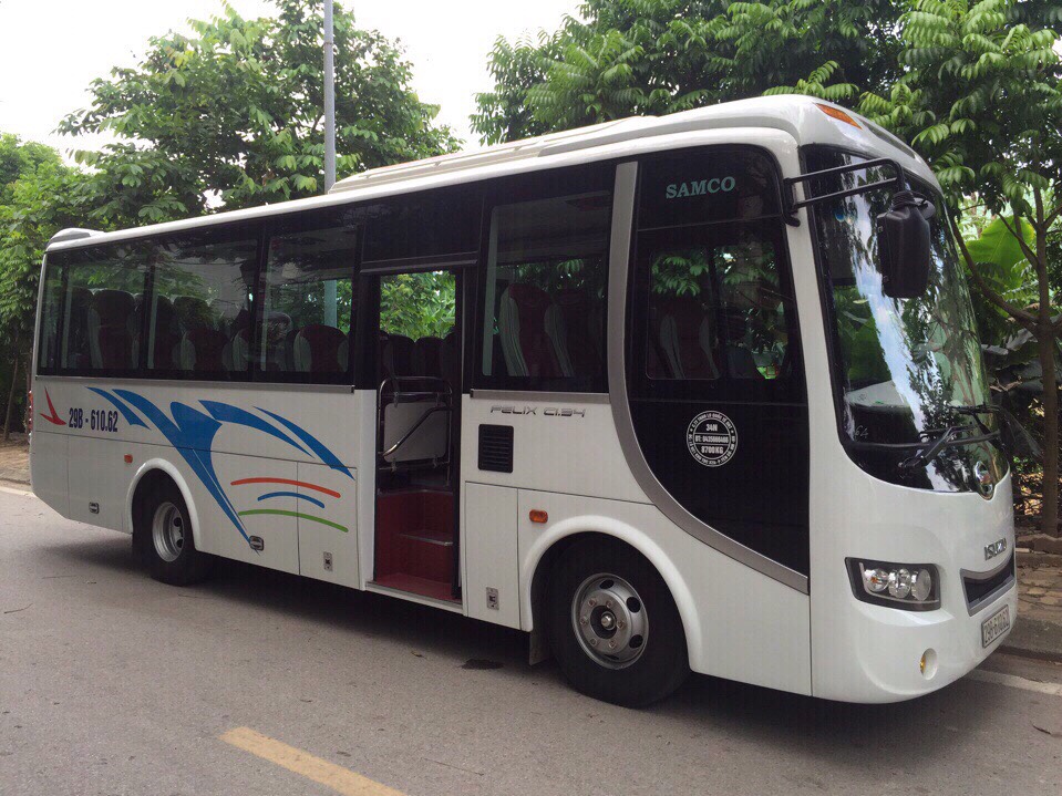 Dịch vụ và bảng giá cho thuê Felix Limousine 16 chỗ