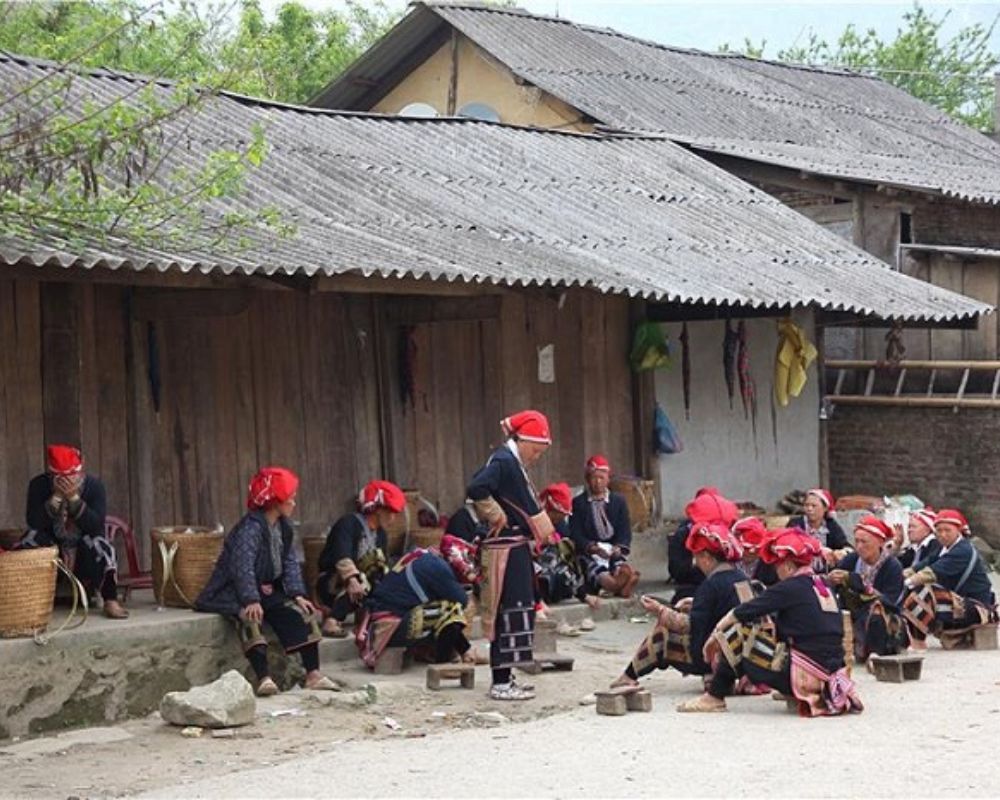Bản Tả Phìn
