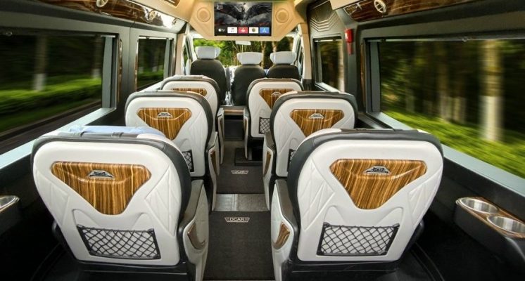 Thuê xe Solati Limousine 12 chỗ đi Sapa