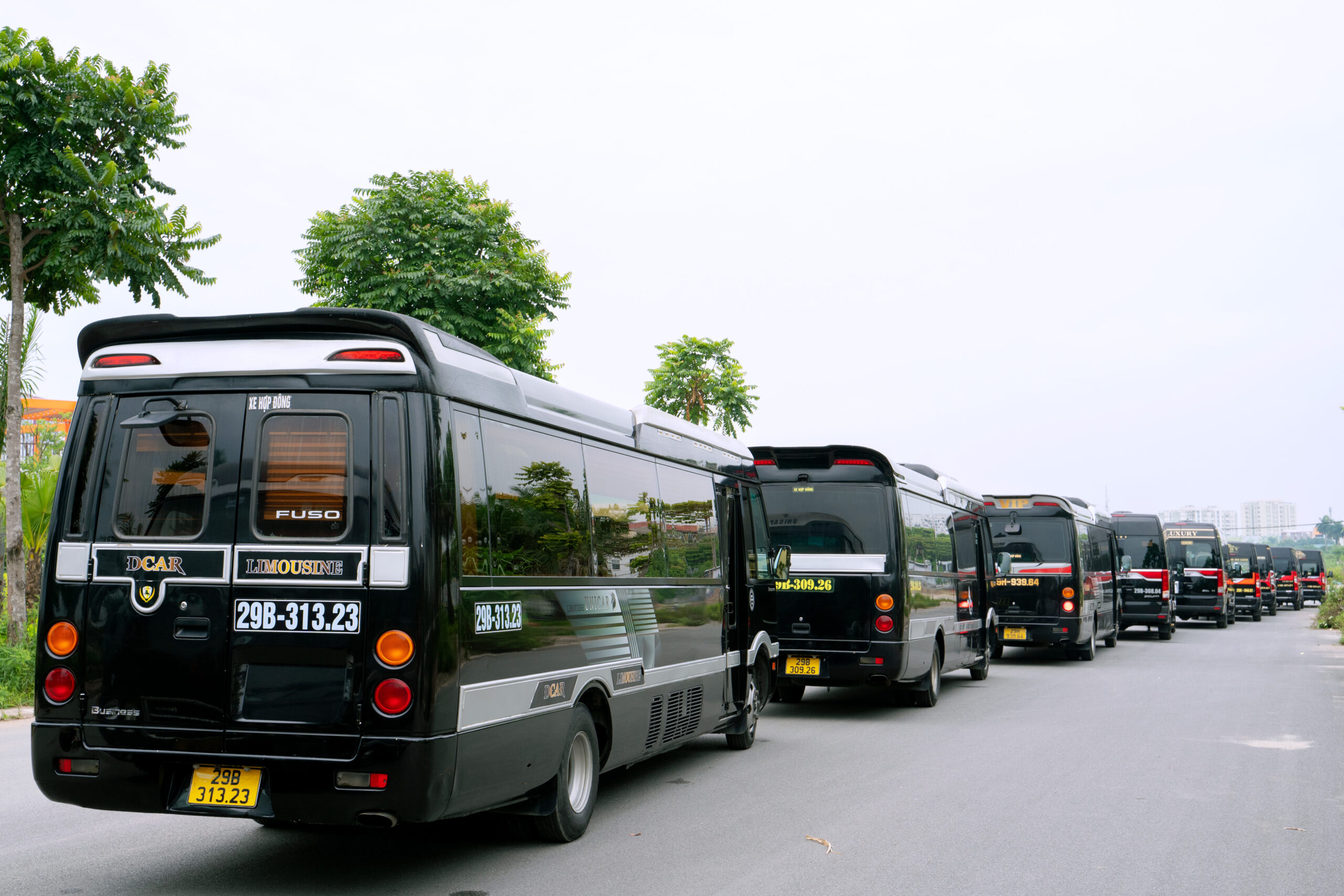 thuê xe limousine đi tam đảo