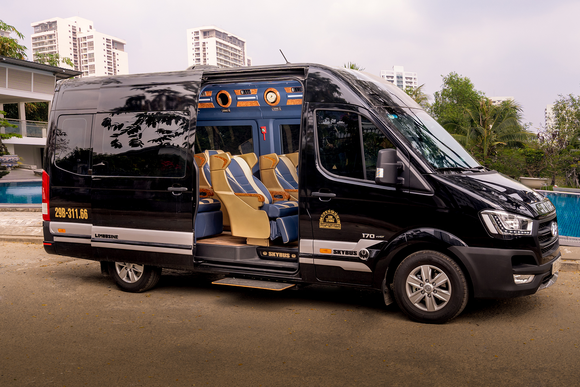Dịch vụ thuê xe Limousine Hà Nội Hà Giang