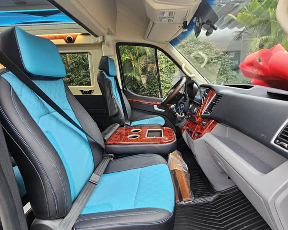 Thuê xe Limousine tại Quận Đống Đa