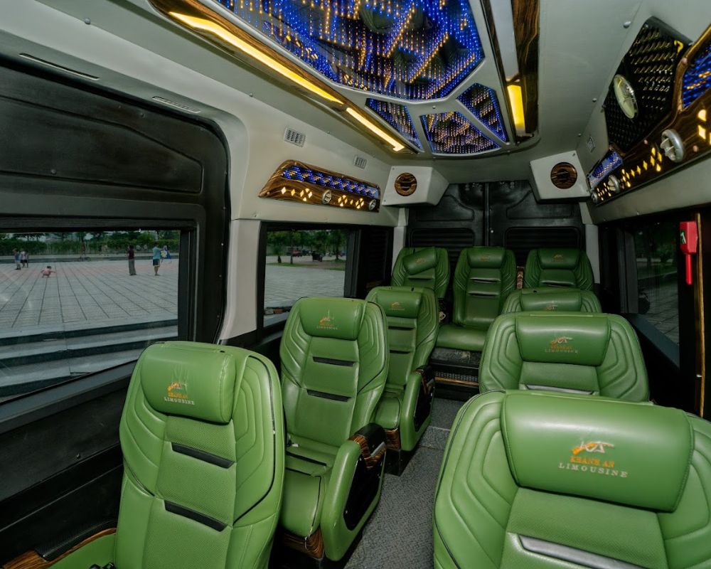 Ghế ngồi xe limousine 12 chõ cao cấp