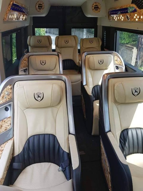 Thuê xe Limousine đi ông Bảy