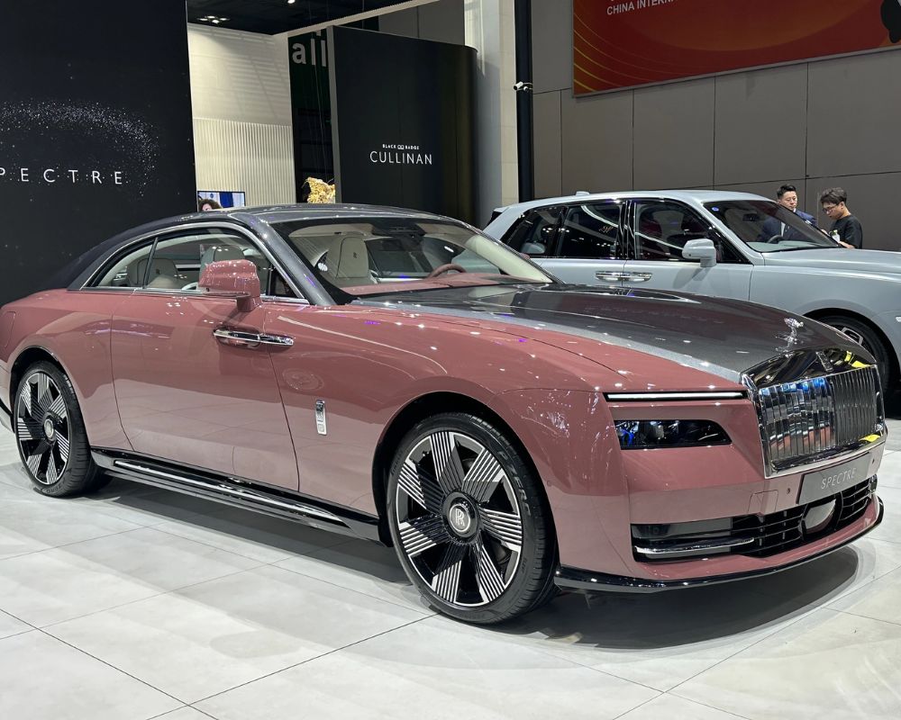 Hãng xe Rolls Royce của nước nào