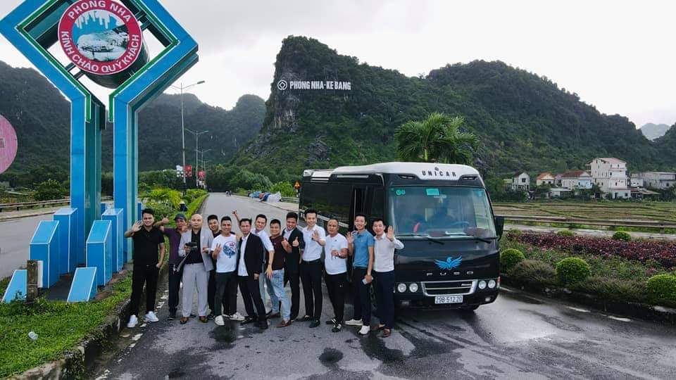 Hình ảnh khách du lịch đi Phong Nha - Kẻ Bàng