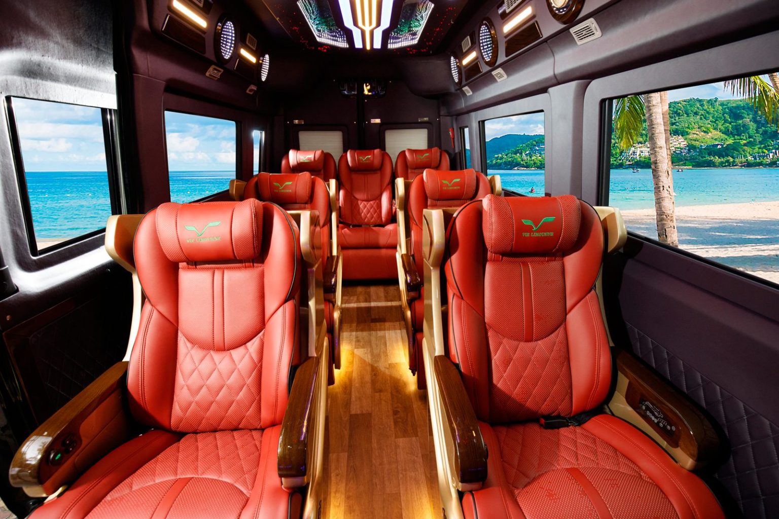 Dịch vụ Thuê xe limousine Hà Nội đi Hải Dương