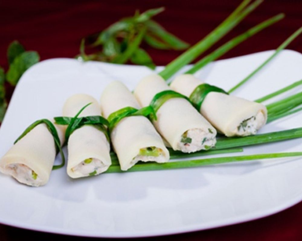 Măng vầu cuốn thịt