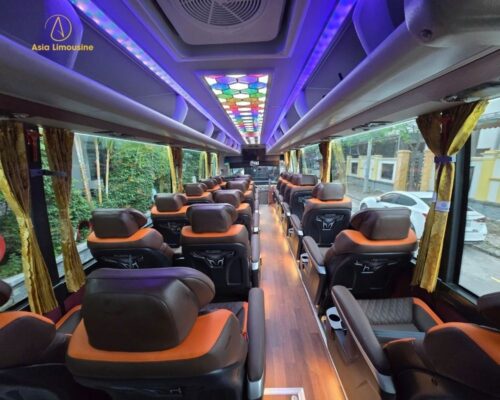 Nội thất tiện nghi hiện đại của xe limousine 29 chỗ