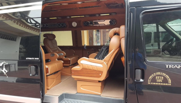 thuê xe limousine đi sầm sơn thanh hóa