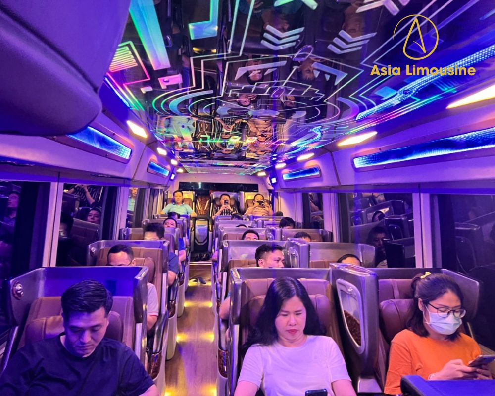 Xe Limousine đi Sapa