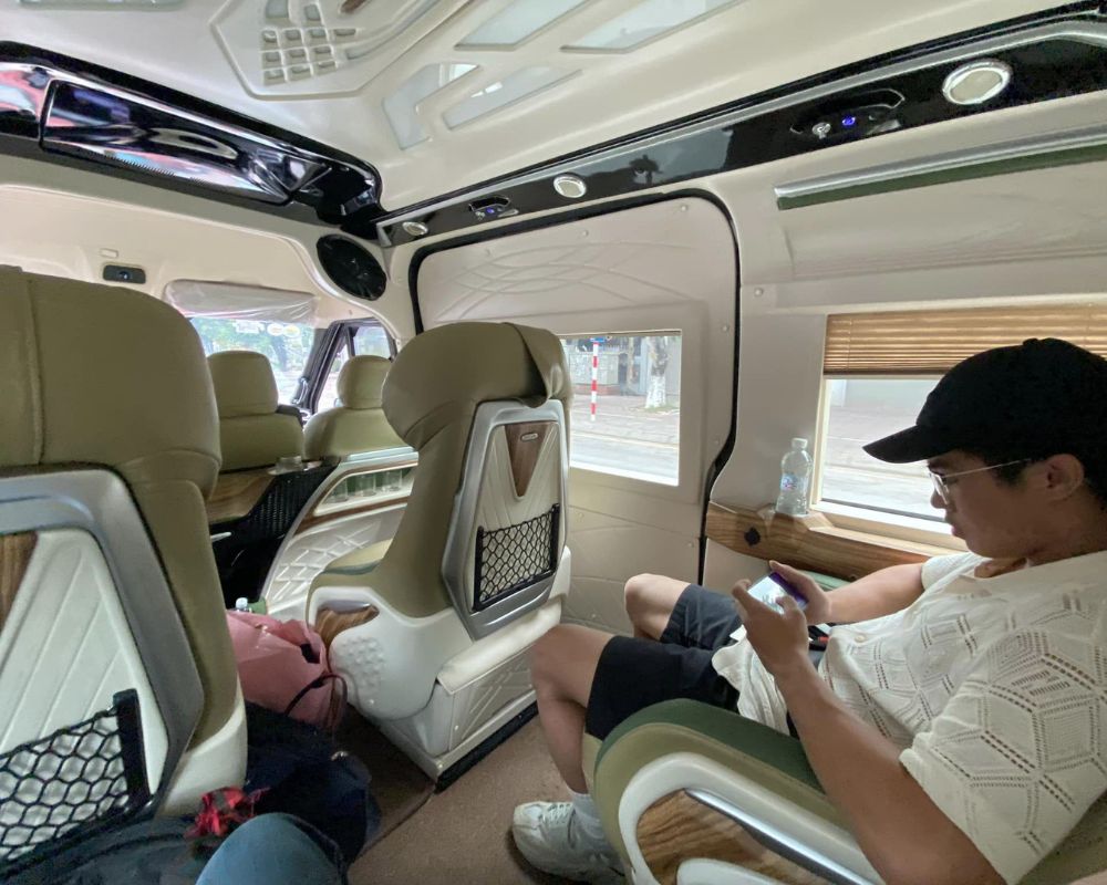 Thuê Xe Limousine Đi Tây Bắc
