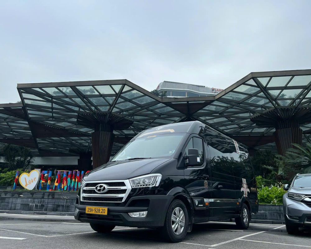 Thuê Xe Limousine tại quận Đống Đa