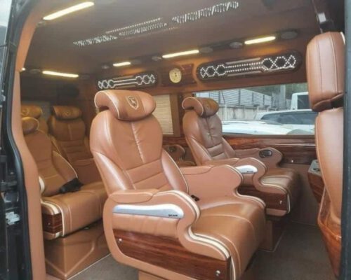 thuê xe limousine đi sầm sơn thanh hóa