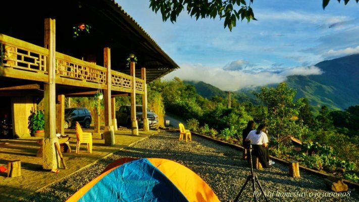 Thuê xe Limousine đi Tà Xùa ngủ Homestay
