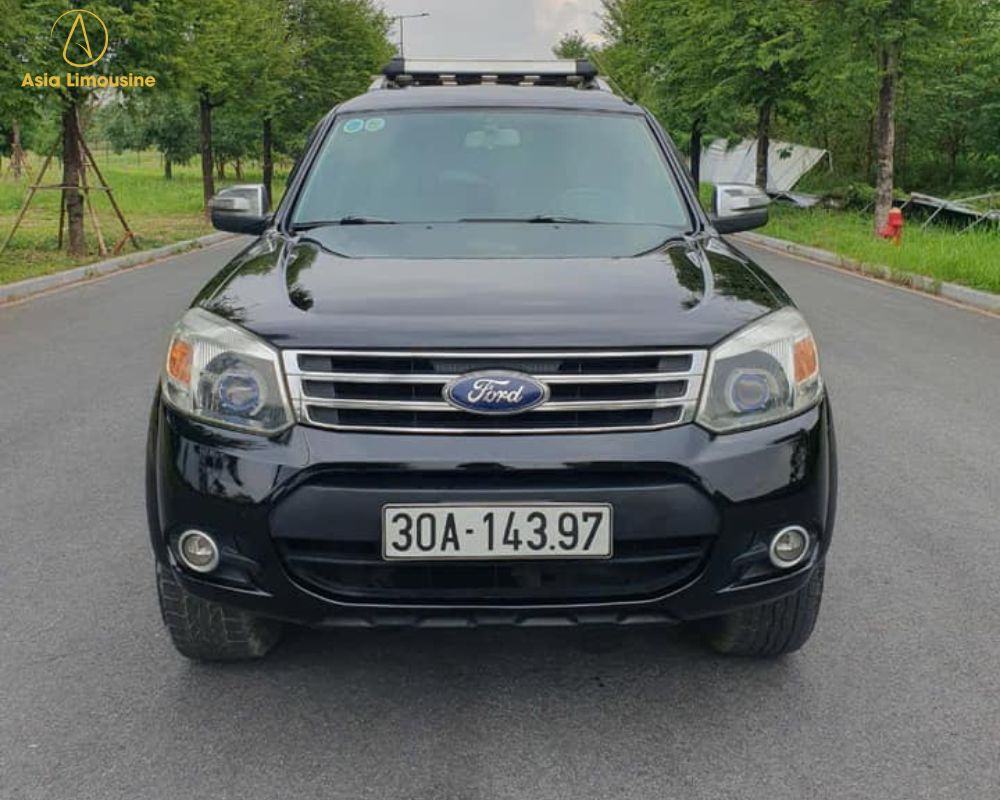 Xe 7 chỗ Ford Everest