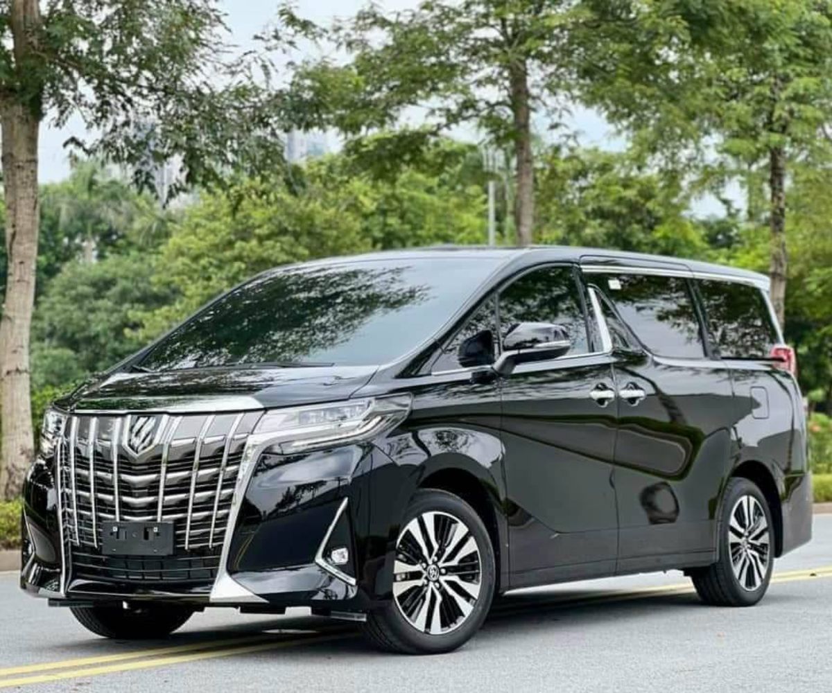 Xe Alphard luxury