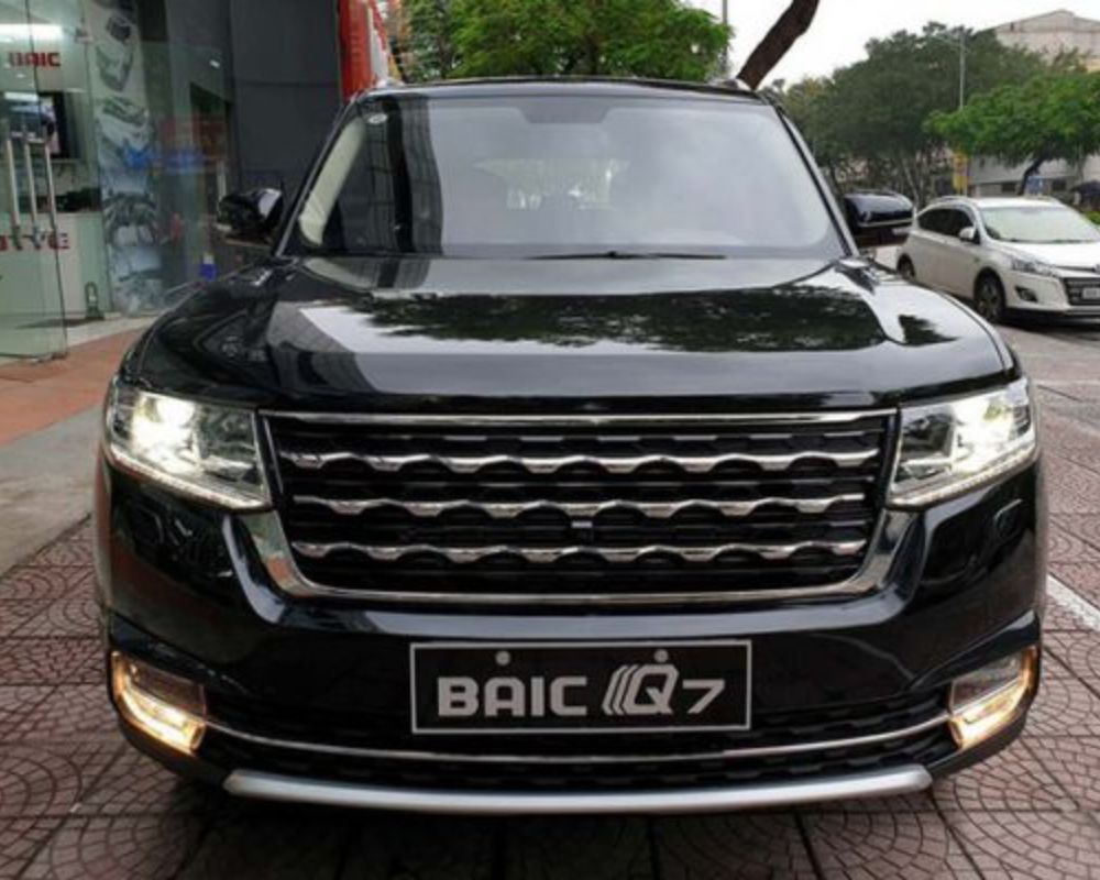 Xe BAIC Q7