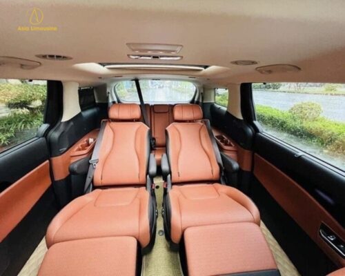 Nội thất sang trọng bên trong xe KIA Carnival 7 chỗ