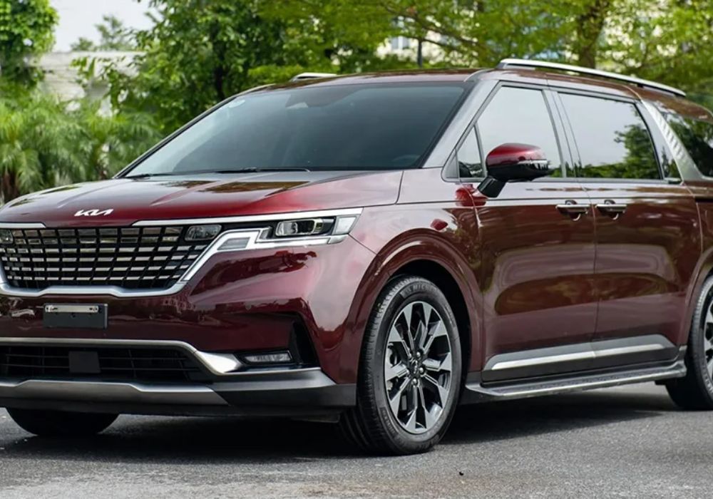 Xe Kia Carnival