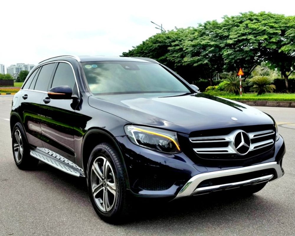 xe Mercedes Benz GLC SUV