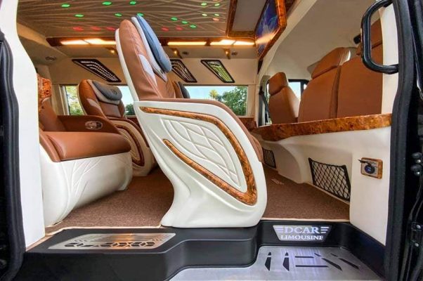Thuê Limousine Solati 12 chỗ thượng đẳng