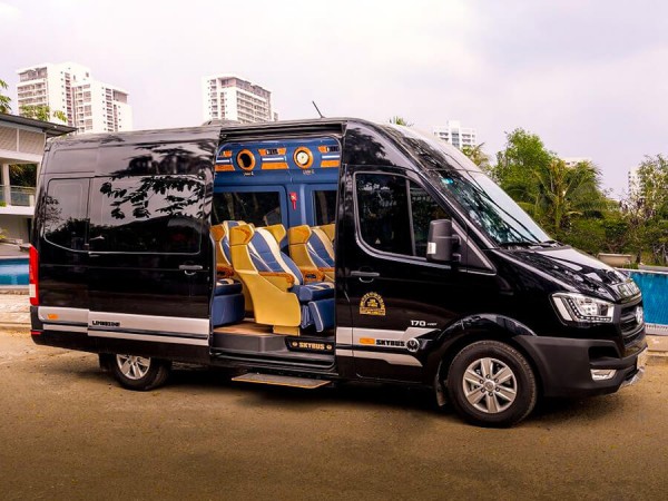 Giới thiệu tổng quan về dòng xe Limousine 9 chỗ cao cấp