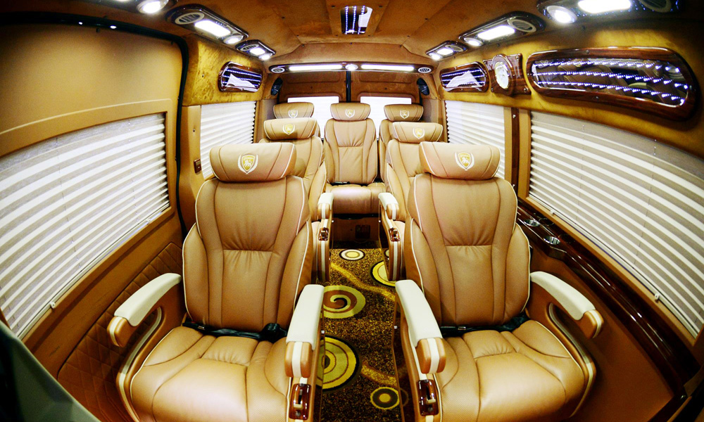 Dịch vụ Thuê xe limousine Hà Nội Huế