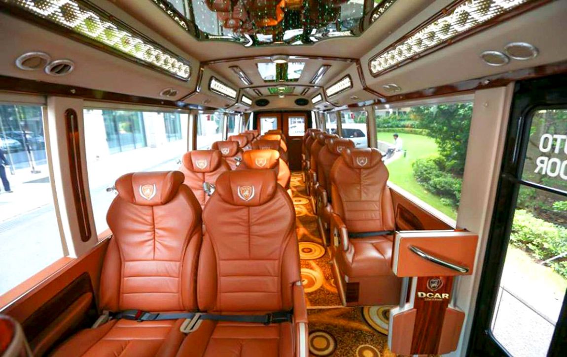Thuê xe fuso Limousine 19 chỗ Hà Nội chất lượng