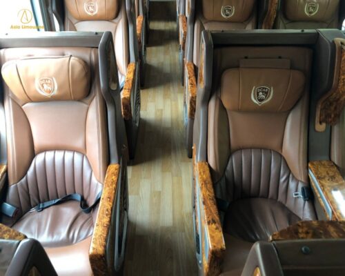 Ghế ngồi xe limousine rộng rãi thoải mái