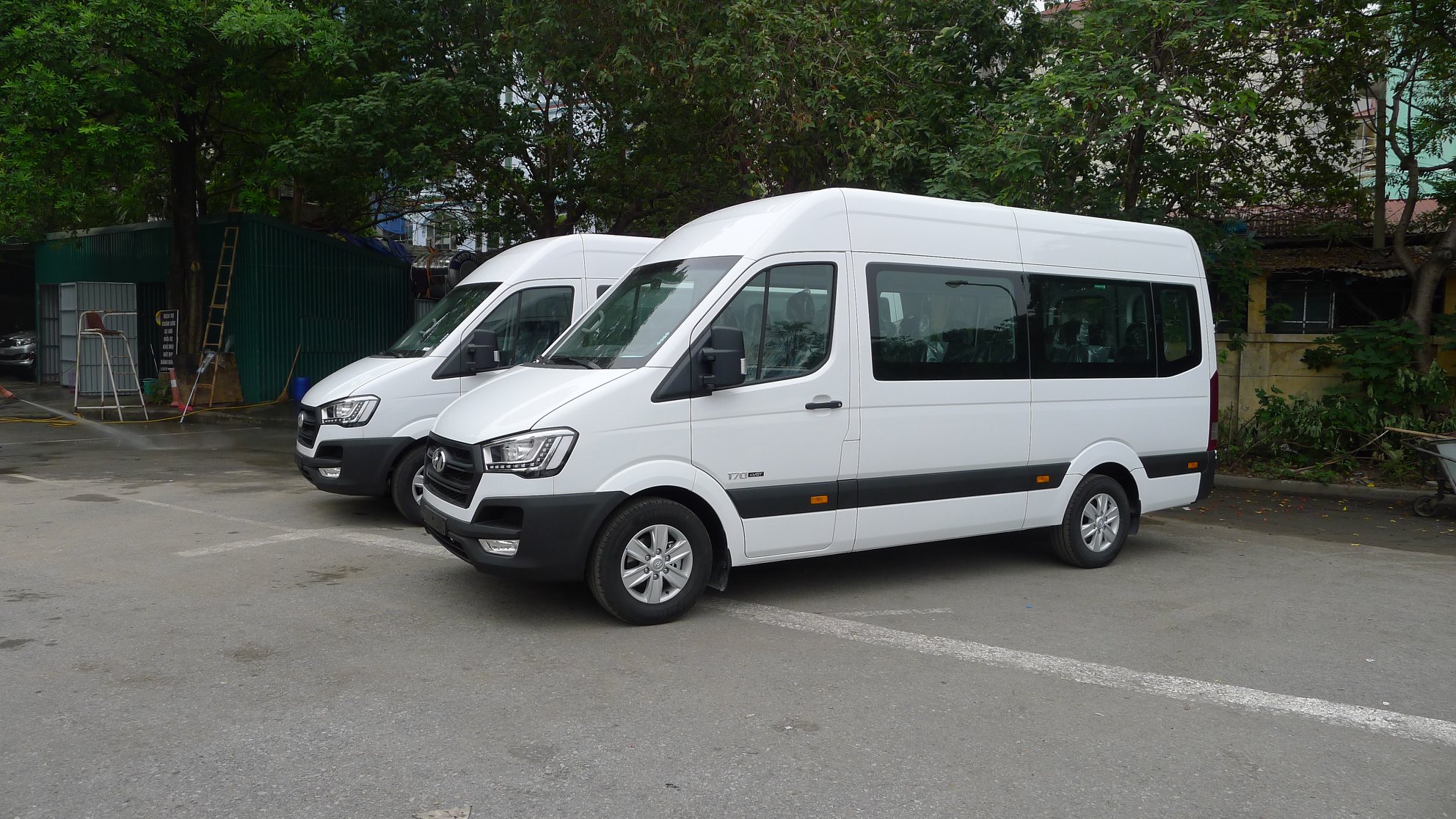 Chất lượng xe du lịch tại Hà Nội giá rẻ của Asia Limousine