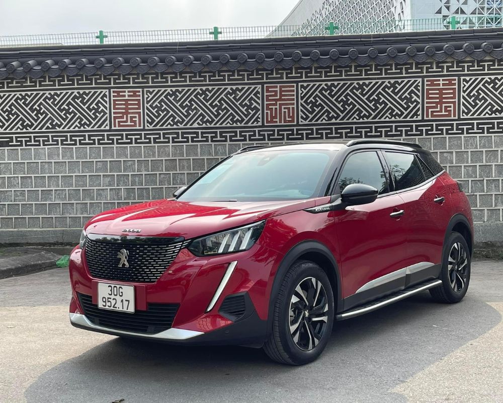 xe Peugeot 2008