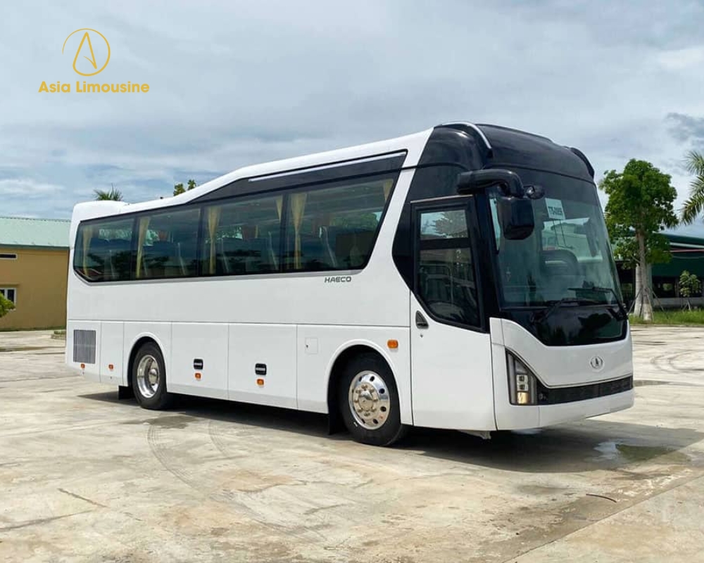 Xe limousine 35 chỗ đi Ba Vì
