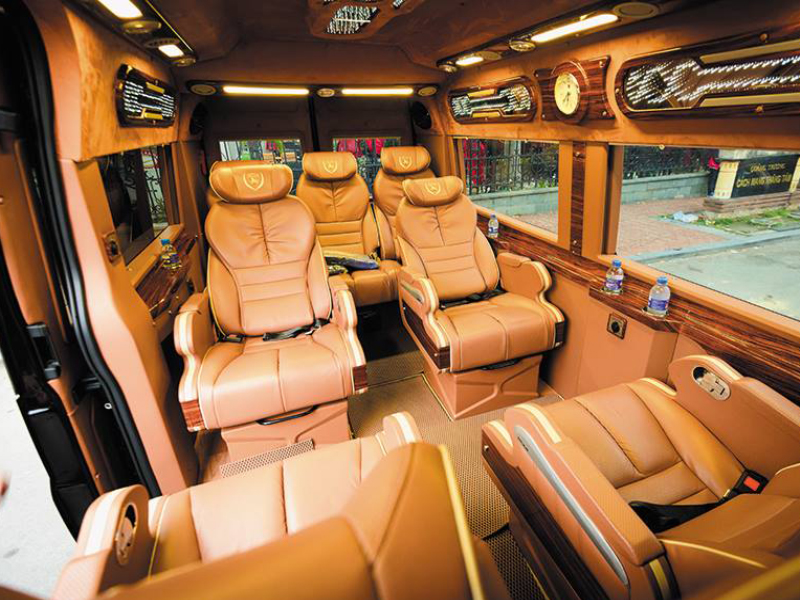 Địa chỉ nào cho thuê xe Limousine 9 chỗ tại Hà Nội giá rẻ?