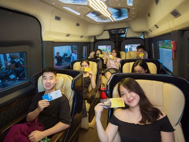 Dịch vụ cho thuê xe Limousine 9 chỗ đi Hạ Long giá rẻ - Asia Limousine