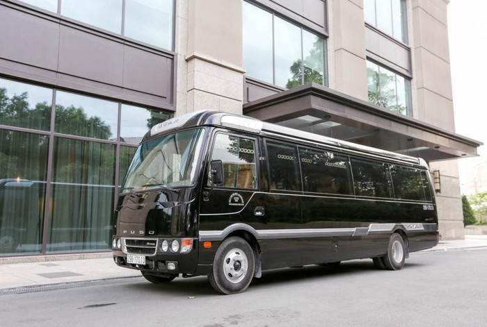 Bảng giá Thuê xe fuso Limousine 19 chỗ Hà nội