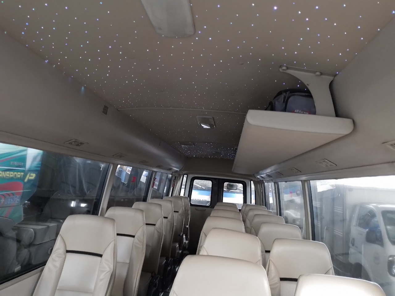 Khám phá chi tiết về dòng xe Fuso Limousine 21 chỗ hạng sang
